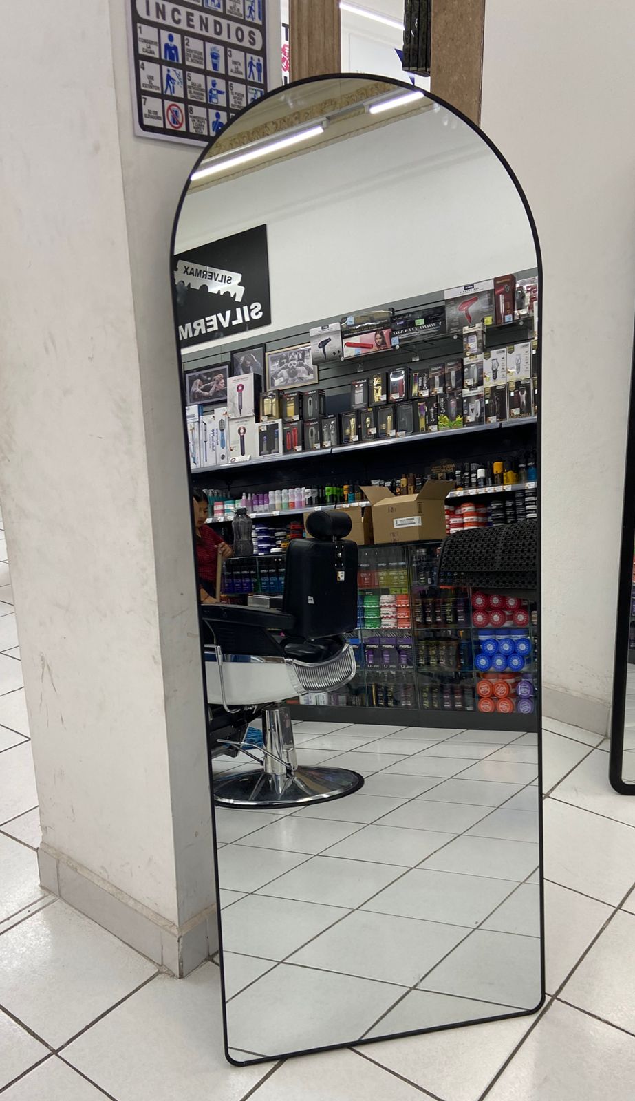 ESPEJO CUERPO COMPLETO AA GRANDE DORADO/NEGRO 60 X 1.70